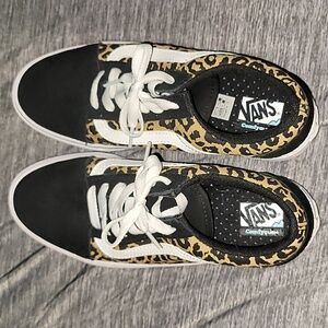 Vans ComfyCush animal print
